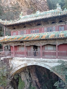 古桥楼阁 山间古典建筑景观苍岩