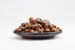 一盘美味的炒田螺