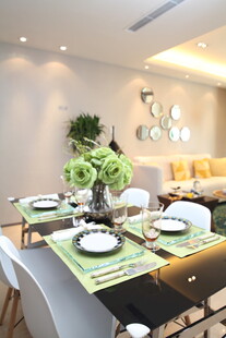 现代简约风餐厅优雅布置