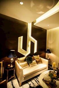 现代奢华风客厅室内设计