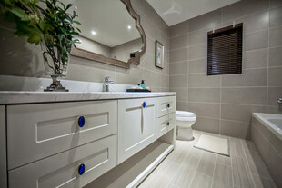 现代简约风格的优雅浴室