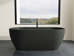 黑色独立式浴缸