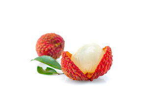 新鲜剥开的荔枝果实