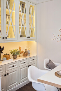 现代简约风厨房餐厅一角