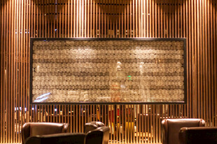 现代风格室内木质装饰墙