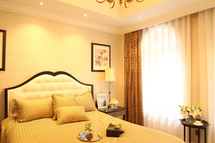 温馨典雅的卧室室内场景