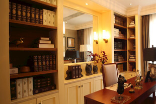 典雅书房 尽显静谧书香氛围