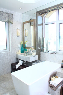 豪华浴室优雅浴缸展格调