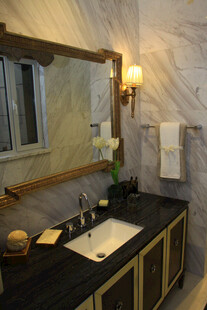 现代简约风格浴室洗手台