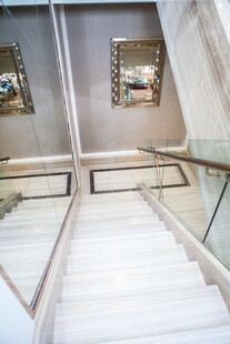 现代简约风格室内楼梯