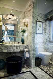 现代时尚大理石浴室空间