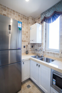 现代简约风格厨房实景