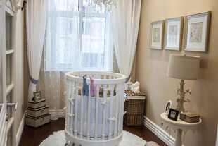 温馨婴儿房布置细节展示