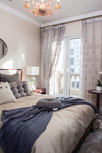 温馨雅致的现代卧室空间