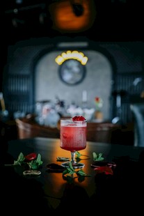酒吧内的特色鸡尾酒