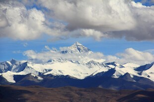壮丽雪山风景