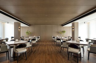 现代简约风格餐厅室内景