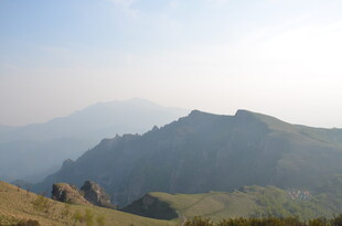 壮丽山景 远山近坡风光