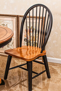 复古风格木质靠背餐椅