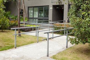 户外无障碍通道设施