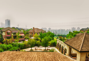 俯瞰城郊住宅区景观