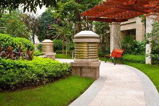 精致花园小径景观