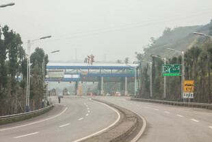 高速公路收费站场景