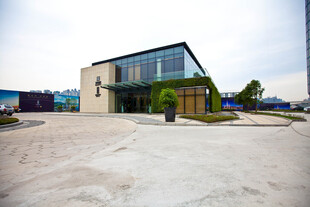 现代风格建筑外观展示