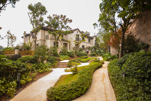 欧式花园景观 精致小径