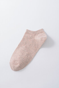 浅粉色简约款女士短袜