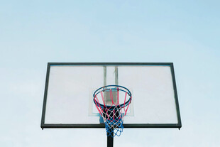 篮球框特写