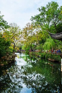 江南水乡河畔秀丽景致