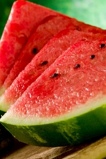 新鲜切片西瓜诱人呈现