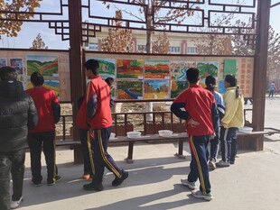 小学校园美术展览