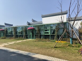 现代风格的户外建筑景观