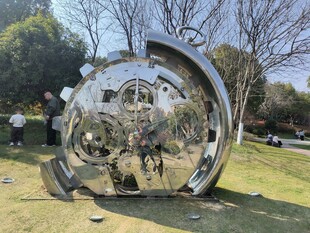 户外大型金属艺术雕塑