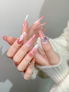 精致美甲