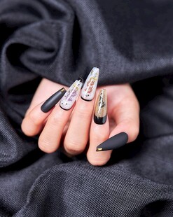 时尚个性美甲特写