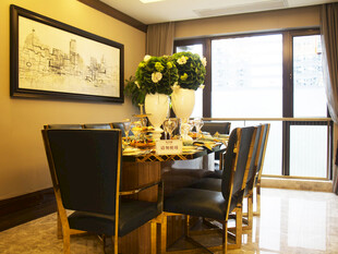 现代简约风格餐厅室内景