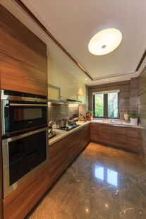 现代风格开放式厨房空间