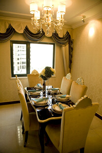 豪华餐厅室内优雅用餐环境