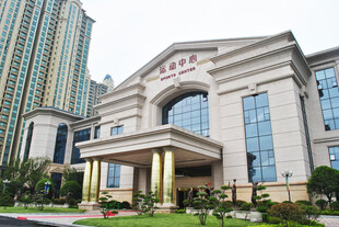 豪华大气的城市建筑