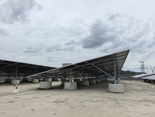 户外大型金属结构建筑