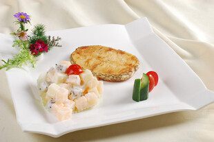 精致海鲜拼盘美食