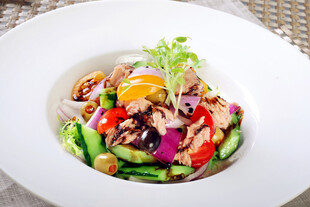 美味多彩蔬菜沙拉