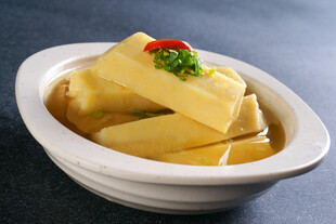 碗中美味嫩豆腐