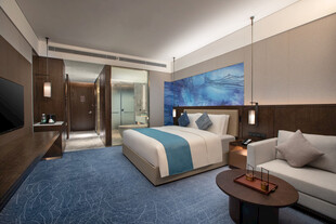 现代豪华酒店客房内部