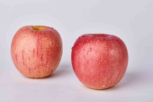 两个红苹果