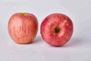 两个红苹果