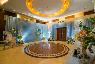 豪华室内圆形装饰空间